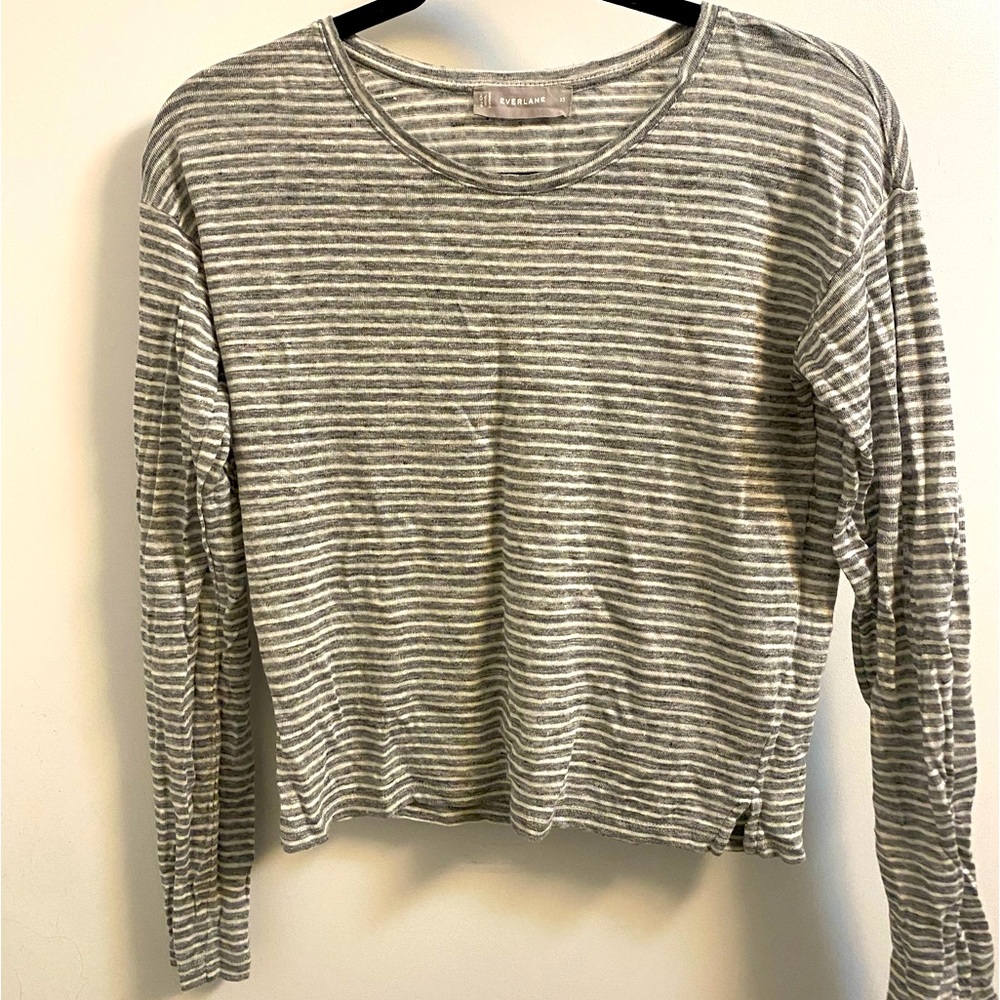Everlane boxy linen tee- XS